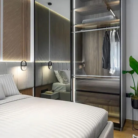Aristotelian Virtues - Tharros Appartement Thessalonique